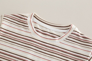 Traje de manga corta con tirantes de dibujos animados para niños de dos piezas de verano a rayas finas informales para niños nuevos - Product Image 6