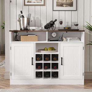 <span class=keywords><strong>Buffet</strong></span> en <span class=keywords><strong>bois</strong></span> de style farmhouse avec prises électriques <span class=keywords><strong>et</strong></span> casier à vin - Meuble multifonctionnel pour cuisine, salon/salle à manger - Product Image 1