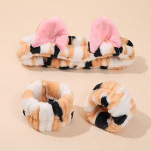 Super Schattig 3 In 1 Kat Oorhaarband Voor Vrouwen Yiwu Zhejiang Anti-Vocht Mouw Haaraccessoires Inclusief Gezicht Wassen Hoofdband - Product Image 4