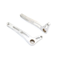 Service de fabrication sur mesure de kits de repose-pieds arrière pour moto en acier inoxydable par usinage CNC, avec électroérosion à fil et brochage