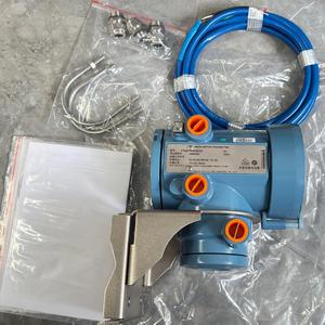 Débitmètre massique Rosemount-2700R à prix réduit 2700R11BBUEZZZ - Product Image 3