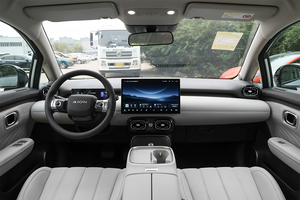 Aion UT 330 Edizione Xingyao 2025, Mini Hatchback Elettrica a 5 Porte e 5 Posti, Veicolo Elettrico Usato - Product Image 3