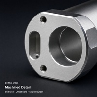 Boîtier de cylindre complexe en aluminium usiné sur commande par CNC, tube usiné avec précision, doté d'une cavité découpée et de fentes de réglage.