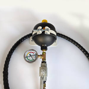 อุปกรณ์บัฟเฟอร์กระบอกไฮดรอลิกสำหรับรถแทรกเตอร์กำลังสูง อุปกรณ์การเกษตร คันชักพร้อมกระบอกไฮดรอลิก - Product Image 1