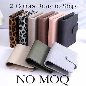 Agenda Planificadora Hongbo, Superventas, de <span class=keywords><strong>2</strong></span> Colores, con Anillas Negras, Tamaño <span class=keywords><strong>A6</strong></span>, en Cuero Repujado con Diseño de León, con Inserciones Sueltas Personalizables - Product Image 2