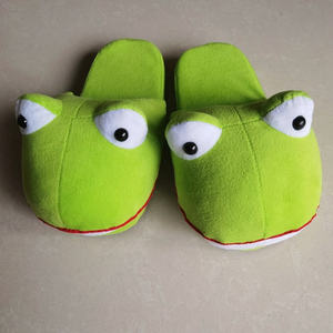 Chaussons en peluche super doux en forme de grenouille, mignons chaussons en peluche pour enfants, rembourrage en coton PP, personnalisable, confortable, peut être personnalisé - Product Image 2