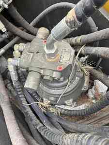 รถขุดโลหะ RC รถขุดถ่วงน้ำหนัก Sany Sy135c - Product Image 4