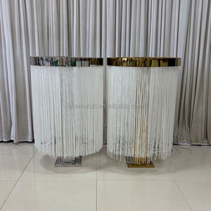 Nuevo diseño elegante de cortina de techo con soporte de metal dorado para centro de mesa de boda - Product Image 2