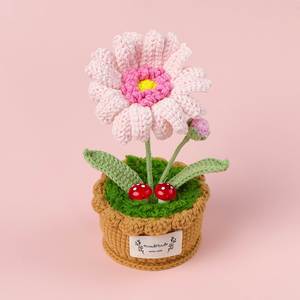 Venta al por Mayor de Mini Macetas de Flores Tejidas a Crochet, Rosas y Tulipanes para el Día de San Valentín y Graduación, Flores Tejidas a Mano para Decoración - Product Image 3