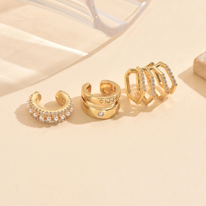Pendientes de aro de cobre a la moda para mujer con estilo, no perforado patrón geométrico de circón, diseño Simple de moda con Clip, regalo Popular - Product Image 3