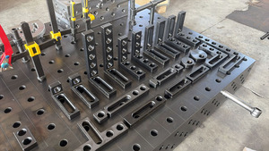 Banc <span class=keywords><strong>de</strong></span> soudage en <span class=keywords><strong>acier</strong></span> robuste 3D, plateforme <span class=keywords><strong>de</strong></span> soudage réglable avec fixations par serre-joints pour <span class=keywords><strong>l</strong></span>'industrie <span class=keywords><strong>de</strong></span> <span class=keywords><strong>la</strong></span> fabrication métallique - Product Image 4