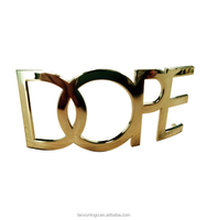 Badge porte-clés en alliage de zinc moulé sous pression, couleur or électrolytique, style antique, personnalisé, avec impression sérigraphique, fourni par l'usine