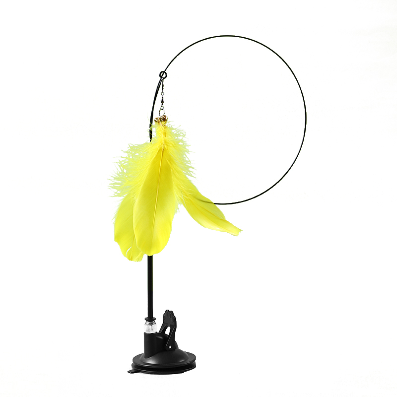 Sucker noir + fil + plume jaune