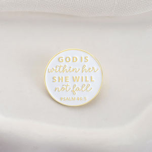 Sming Pins Dios está dentro de ella no fallará esmalte Pin verso Salmo 46:5 broche de Metal cristiano insignia de solapa regalo de joyería - Product Image 3