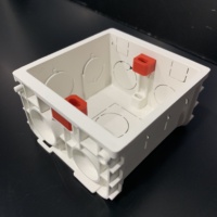 Boîte d'interrupteur en PVC de type 86 pour installation électrique, connectée à une boîte de jonction étanche pour câble d'étanchéité