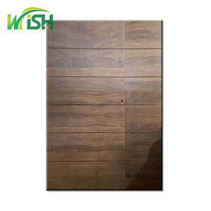 Puerta de pivote de entrada frontal de madera de Venta caliente Puerta de entrada exterior de resorte giratorio de madera maciza Puerta de pivote de madera - Product Image 1