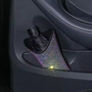 Diamante di cristallo portaombrelli per auto Organizer Barrel auto appendiabiti per bottiglie d'acqua Bling accessori per auto da donna - Product Image 6