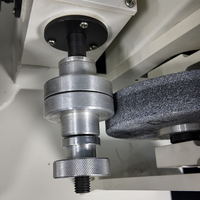 Testeur d'abrasion Akron, machine de test d'abrasion du caoutchouc de laboratoire pour déterminer les propriétés d'usure du caoutchouc vulcanisé