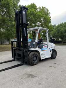 Chariot élévateur à contrepoids diesel d'origine japonaise TCM d'occasion 7 tonnes pour la manutention et le transport de matériaux dans les restaurants - Prix raisonnable - Product Image 3