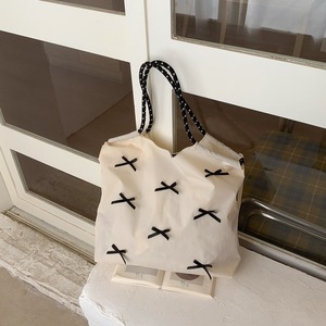 Nouveau Sac à Main Niche Design Printemps 2026 avec Nœud Papillon Style <span class=keywords><strong>Ballet</strong></span>, Doux, Porté Épaule et Bandoulière, Modèle Classique - Product Image 1