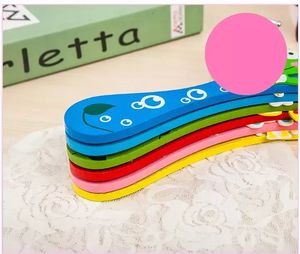 Cintres en bois pour enfants R1034, cintres pour vêtements et pantalons, cintres robustes avec crochet, organisateur, cintres en bois pour bébés et enfants - Product Image 2