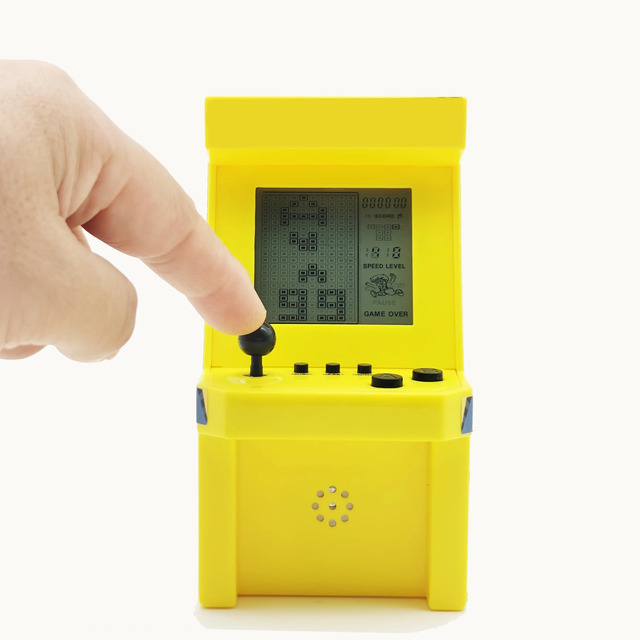 Classic Mini Retro 6-in-1 Portable Desktop Arcade Game Console Novel Electronic Handheld Games Gift