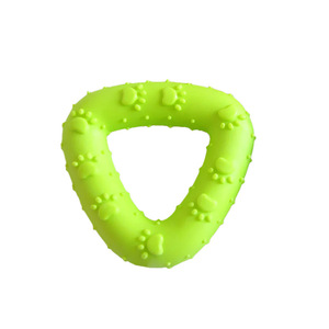 Jouet à mâcher pour chiens en TPR en forme d'empreintes de pattes, anneau triangulaire, en caoutchouc durable, résistant aux morsures, pour la dentition et l'entraînement - Product Image 6