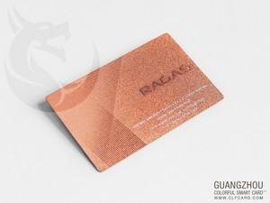 Cartes de visite en acier inoxydable laminé or rose de luxe personnalisées de la marque CLF, avec découpe laser et gravure sur métal. - Product Image 4