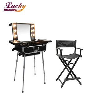 Valigetta <span class=keywords><strong>Professionale</strong></span> per Trucco in Alluminio, Stazione di Bellezza con Specchio Illuminato e Grande Capacità - Product Image 1