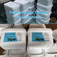 Tablettes effervescentes pour spa OEM 3500 pièces/seau, haute pigmentation, parfums intenses, pour pédicure et soin des pieds en profondeur, usage professionnel en salon