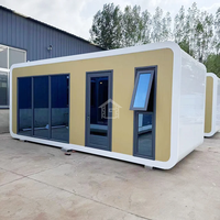 Cabine Apple de 20/40 pieds de couleur personnalisée Cabine Apple étanche à mur en panneau sandwich à structure en acier pour villa