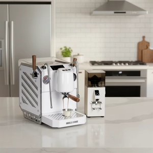 Máquina de Espresso Semiautomática Profesional <span class=keywords><strong>Lelit</strong></span>, <span class=keywords><strong>Cafetera</strong></span> de Acero Inoxidable con Sistema de Agua Caliente, 9 Bares de Presión, Uso Comercial - Product Image 1