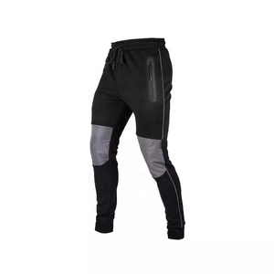 Ensemble de survêtement décontracté pour homme : sweat à capuche noir et pantalon de jogging coupe droite - Product Image 3