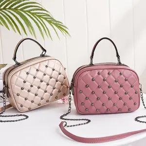 Créatif Sac Bandouliere Chaine Sangle Plaid Femme Sac À Dos En Cuir Souple Sacs À Bandoulière