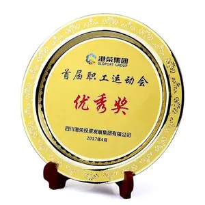 Personalizzabile Logo In Metallo In Lega di Zinco Medaglia Con Arco In Legno di Visualizzazione Trofeo Mensola Supporto di Legno - Product Image 1