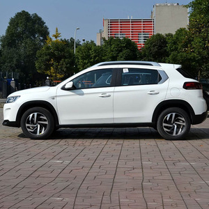 Citroën <span class=keywords><strong>C3</strong></span>-XR SUV d'occasion à bas prix, moteur automatique, conduite à gauche, intérieur cuir foncé, jantes R16, crossover compact urbain, design français, excellent rapport qualité-prix - Product Image 4