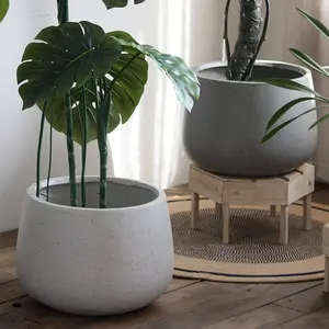 Customized Indoor/Outdoor Flower Pot Large Garden Street Metal Planter Box Round Shape Fiberglass Plant Pot