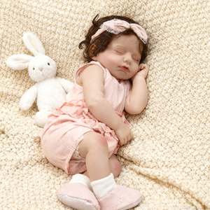 Bambola Reborn in Vinile da 18 Pollici, Simulata, Dormiente, con Vestito Rosa, Texture della Pelle Realistica, per Bambine - Product Image 1