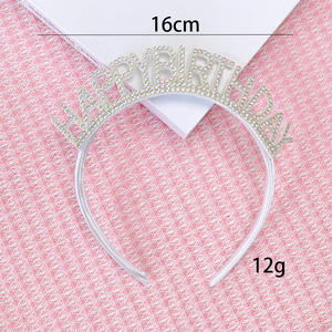 Accesorios grandes para el cabello para niños para el rendimiento de Pascua, corona de perlas de diamantes de imitación y peine para el cabello, tocado de cumpleaños perfecto - Product Image 3