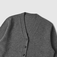 Maßgefertigte 100% Wolle Klassische Einfarbige Gestrickte Schlichte Langarm Dicke Wollstrickjacke Damenkleidung