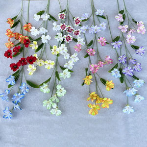 Bouquet de fleurs artificielles de lys mélangés fait main - Style festif pour mariage et décoration intérieure, en soie et plastique, vente en gros disponible - Product Image 4
