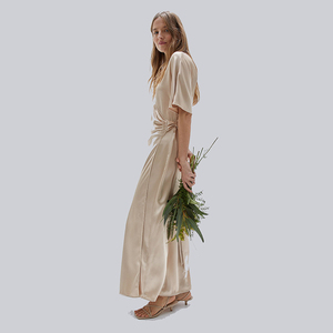 אופנה נוחה צבע טהור שרוולים פרפר שרוולים v-back עניבות סאטן שמלה קצרה לנשים - Product Image 3