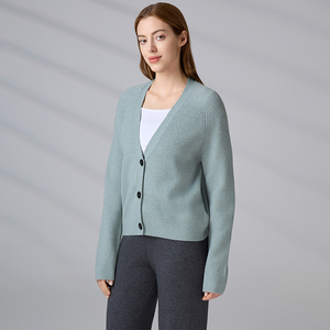 Pull-over personnalisé pour femme, décontracté, respirant, col en V, hiver, manches longues, brodé, tricoté, cardigan - Product Image 5