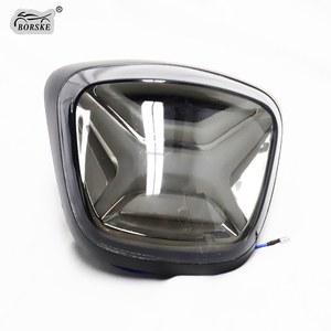 BORSKE pemasok suku cadang sepeda motor kustom lampu berkendara skuter lampu belakang untuk Vespa sprint primevera 150