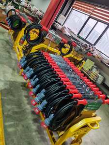 Machine <span class=keywords><strong>de</strong></span> soudage par fusion bout à bout hydraulique HDPE 220V 3.95KW DN63-DN200 - Product Image 4