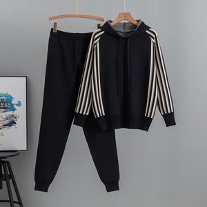 Ensemble de chandail tricoté pour femme avec haut à capuche et pantalon, en matière Spandex respirante, nouvelle mode automne 2025, tenue décontractée - Product Image 2