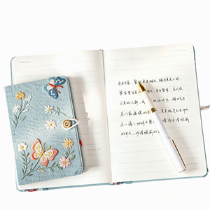 Carnet à couverture en tissu brodé, journal en toile de lin avec broderie florale, agenda ligné A5 <span class=keywords><strong>pour</strong></span> femmes, <span class=keywords><strong>cadeau</strong></span> <span class=keywords><strong>pour</strong></span> elle - Product Image 3