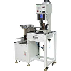 Máquina crimpadora de terminales semiautomática ultrasilenciosa con placa vibratoria de alimentación de terminales y máquina perforadora de terminales sueltos - Product Image 3