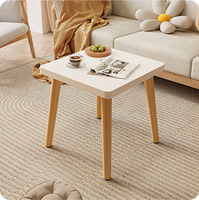 Table basse carrée en bois moderne et durable pour appartement, salon, chambre à coucher
