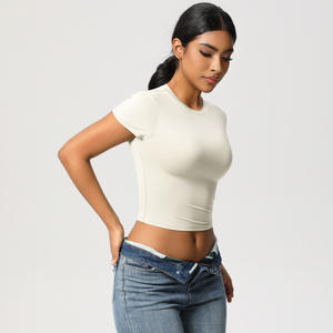 Ropa de Yoga Ajustada de Manga Corta para Mujer, Informal, Versátil y Transpirable para Correr, Fitness, Yoga de Manga Corta Cosida - Product Image 6